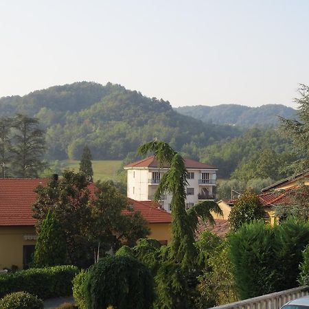 Bed and Breakfast Casa Giordano Mombello Monferrato Exterior foto